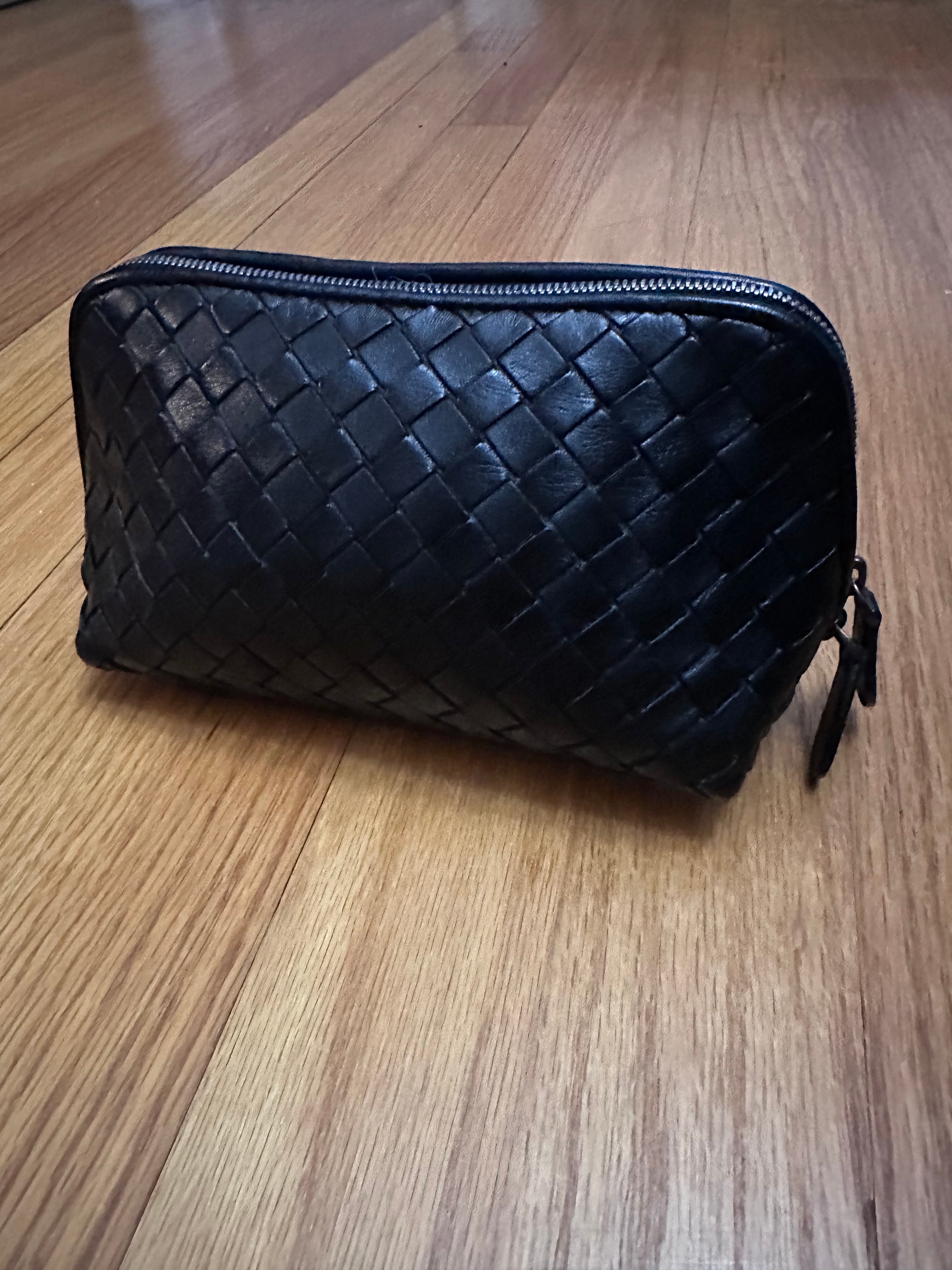 BOTTEGA VENETA Small Intrecciato Pouch