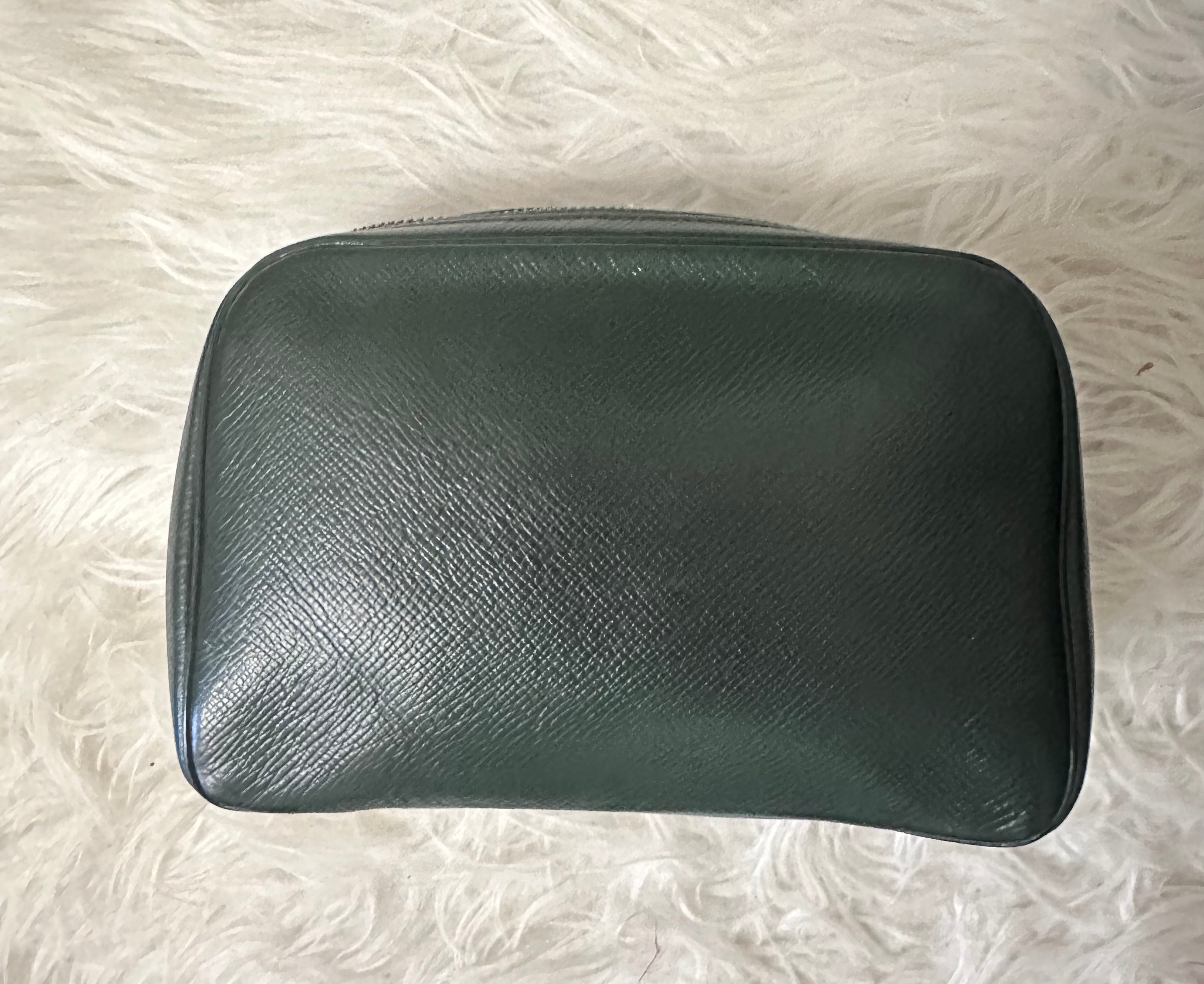 LOUIS VUITTON Green Toiletry Bag