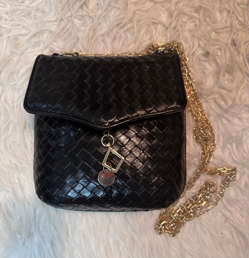 BOTTEGA VENETA Black Intrecciato Crossbody Bag