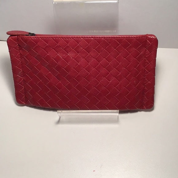 BOTTEGA VENETA Red Intrecciato Pouch Large